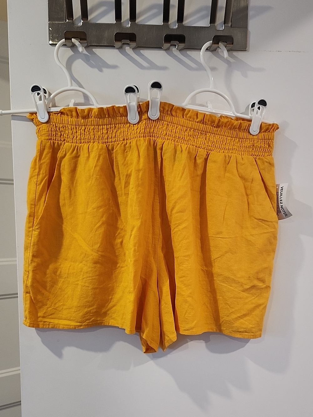 🔥 3/$25 🔥 Waist 19" NWT Bright Yellow High-Waist Shorts